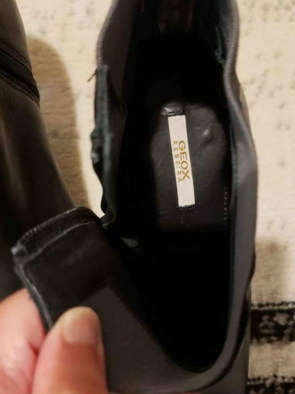 Geox Respira Black Leather Women's Ankle Booties - Picture 3 of 5